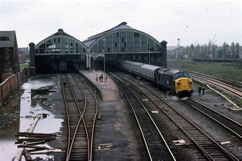 Stockton on Tees.(decline) 1977 37088 | 8/5/77. 37088 is on … | Flickr