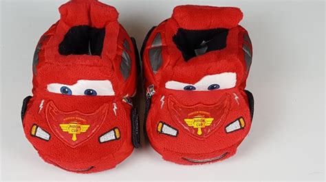 Disney Cars LIGHTNING MCQUEEN Plush SLIPPERS sz. 5/6 (Toddler) Pixar | Lightning mcqueen, Disney ...