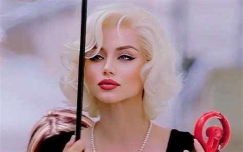 Ana de Armas is Marilyn Monroe in the new Netflix biopic