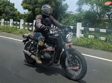 Royal Enfield Scrambler 650 close to production version spotted » MotorOctane