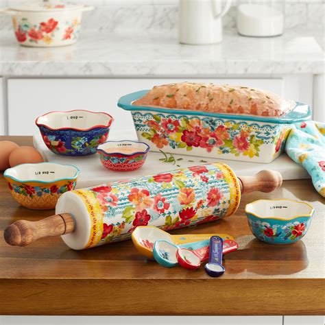 The Pioneer Woman 10-Piece Stoneware Bakeware Combo Set, Multiple Patterns - Walmart.com ...