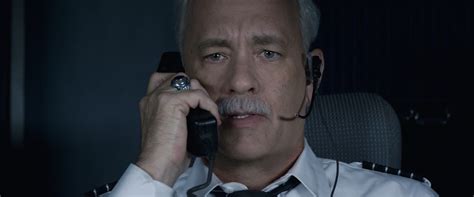 Sully movie review & film summary (2016) | Roger Ebert