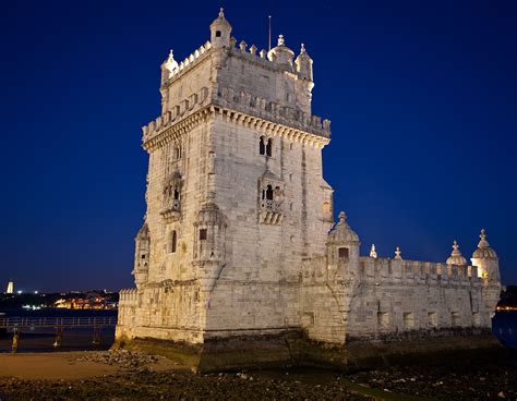 Photos from LISBON, Portugal by photographer Svein-Magne Tunli, tunliweb. Famous landmarks with ...