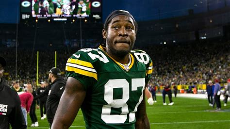 Packers WR Shows He May Have Drug Problem With Aaron Rodgers Comment