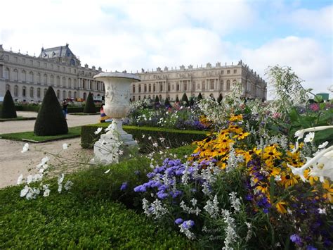 After 300 years, a Contemporary Garden at Versailles. | Jardin