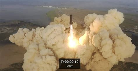 SpaceX Starship: launch of biggest-ever rocket ends with explosion