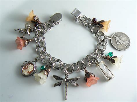 Sterling Silver Triple Link Italian Charm Bracelet With Charms – Vintage Lane Jewelry