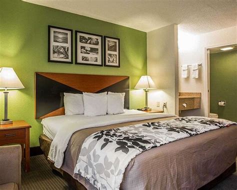 SLEEP INN NORTH LAKE (Charlotte) - Hotel Reviews, Photos, Rate Comparison - Tripadvisor