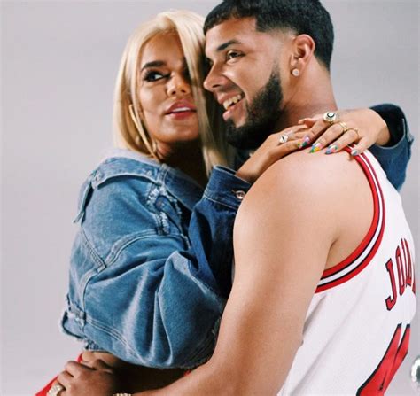 Karol G confiesa lo que menos le gusta de Anuel AA (VIDEO)