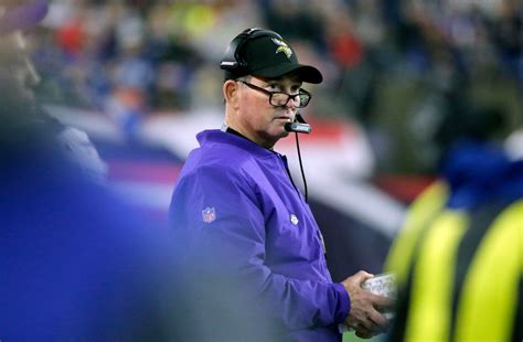 Vikings coach Mike Zimmer, when it comes to weight, says he's down 17