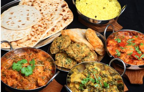 Top 10 cities of India that is famous for its food