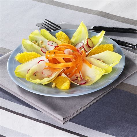 Endive and Vegetable Salad with Oranges recipe | Eat Smarter USA