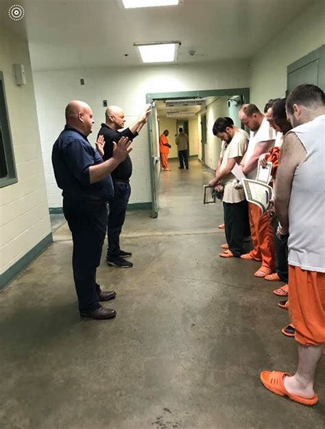 16 inmates get baptized in Crittenden County Jail | KLRT - FOX16.com