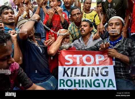 Kuala Lumpur, Malaysia. 25th Nov, 2016. About 500 hundred of Rohingya ...