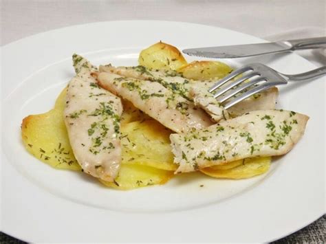 Pechugas de pollo al horno con patatas - Mis Cosillas de Cocina