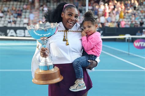 Serena Williams' Daughter Olympia Follows Mom's Path in Tennis – JaGurl TV