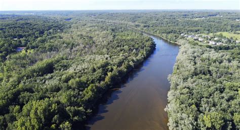 Grand River, Michigan : r/mavicair