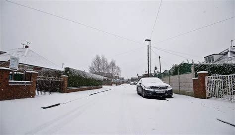 Saturday snowfall across Greater Manchester - Manchester Evening News