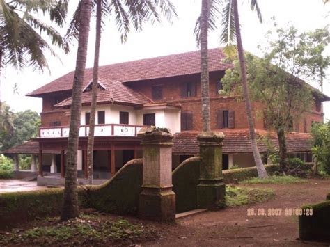 Nalukettu House Architecture - A Disappearing Heritage | Go Smart Bricks