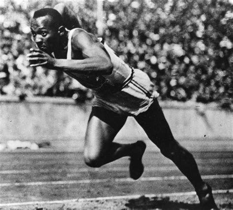 SwashVillage | Jesse Owens Biography Triomphes Olympiques, luttes de taille olympique