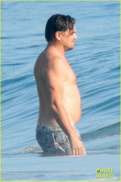 Photo: leonardo dicaprio at beach with emile hirsch 28 | Photo 4499231 ...