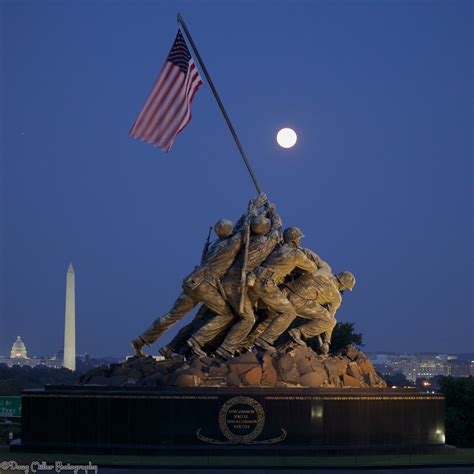 As night fall on the Iwo Jima Monument | Went down to DC Fri… | Flickr