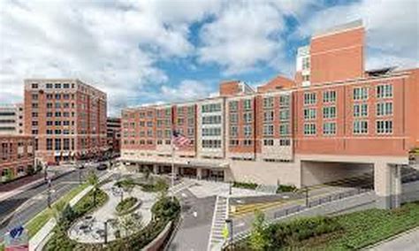 Which NY hospitals are rated best by U.S. News & World Report? - newyorkupstate.com