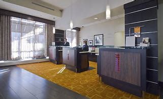 Hotel Hampton Inn & Suites Columbus Downtown, Columbus, United States of America - Lowest Rate ...