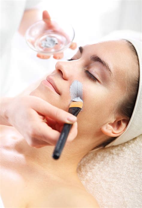 SKIN RENEWAL ANTI-AGING FACIAL | Spa Vargas Saint Charles, Illinois | Professional skin care ...