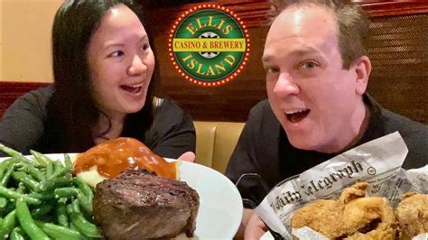 Las Vegas BEST CHEAP EATS Ellis Island $7.99 Steak Dinner - YouTube