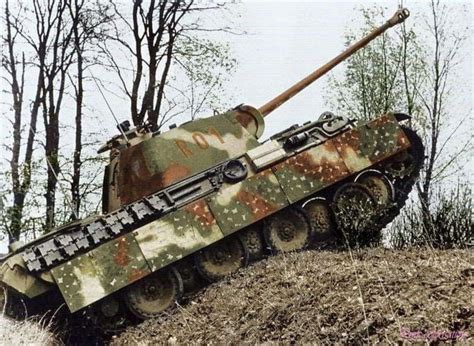 Panzer V “Panther” Ausf. G of Obersleutenant Kal Rossmann from the 1st Fallschirm-Panzer ...