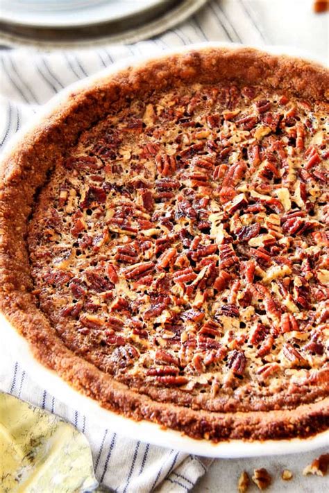 The BEST Pecan Pie Recipe (Graham Cracker Crust) - Carlsbad Cravings