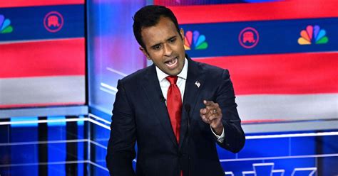 Watch: Vivek Ramaswamy Rips Into Debate Moderator with Fiery Opening ...