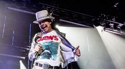 Huge Gord Downie tribute concert and sing-along in Toronto tomorrow ...