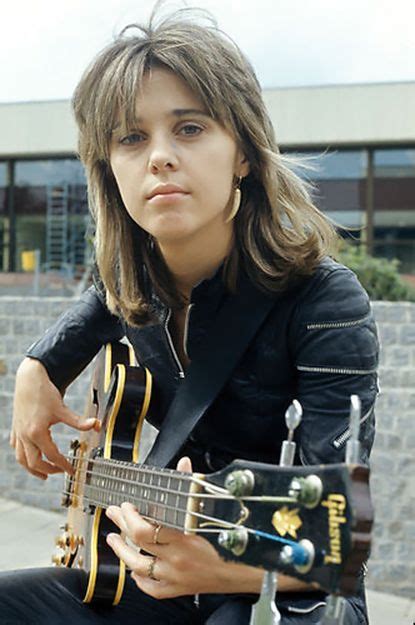 Suzi Quatro | Female musicians, Women in music, Female guitarist