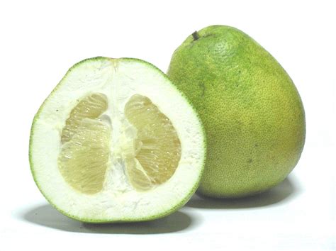 POMELO- EATING TECHNIQUE | Benefitsuses.com