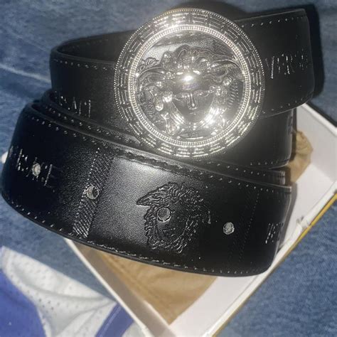 VERSACE BELT worn 2x comes w dustbag - Depop