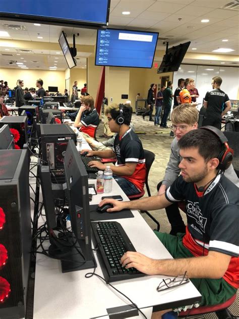 Esports take off in college campuses | The Daily Illini