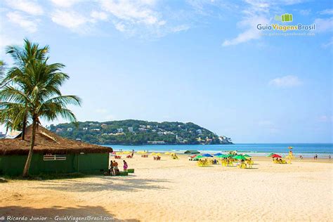 Fotos da Praia da Enseada – Veja as melhores imagens