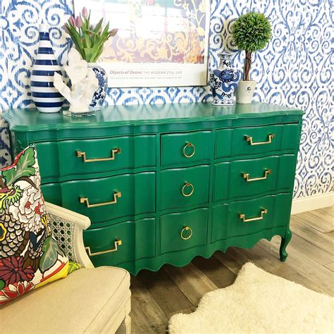 Green lacquer painted dresser | Green painted furniture, Lacquer furniture, Furniture