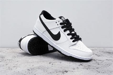 Nike SB Is Keeping The Latest Colorway Of The "IW" Dunk Low Pro Simple