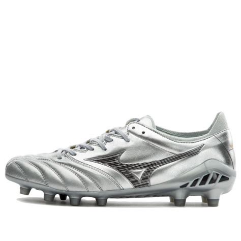 Mizuno Morelia Neo 3