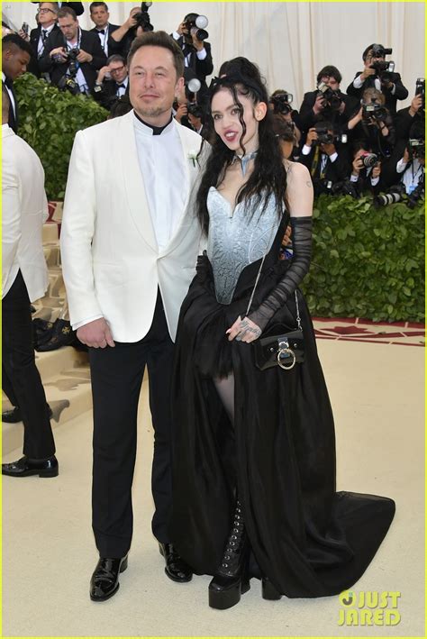 Elon Musk & Grimes Make Red Carpet Debut as a Couple at Met Gala 2018!: Photo 4078893 | Pictures ...