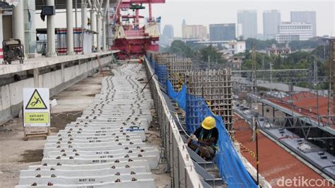 Menhub Targetkan Penataan Stasiun Manggarai Rampung 2022