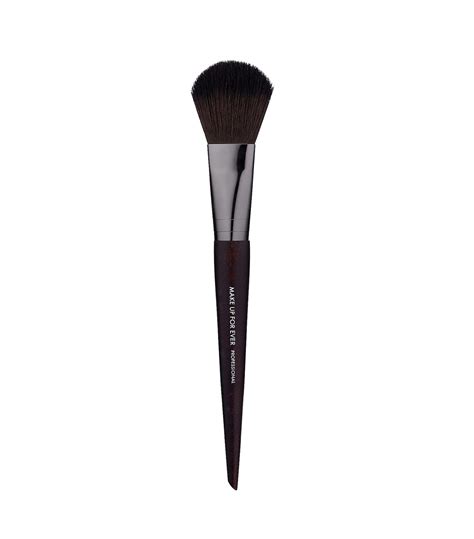 The Best Makeup Brushes for Every Step in Your Routine | Who What Wear