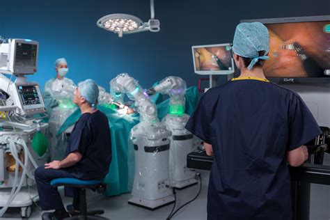 Robotic Surgery in Gynecology - Treatments and Conditions