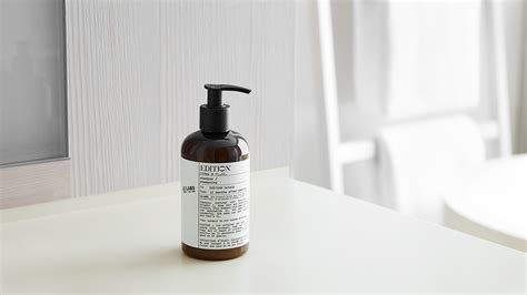 Le Labo Shampoo | Exclusive Le Labo Skincare, Haircare, and Spa Essentials