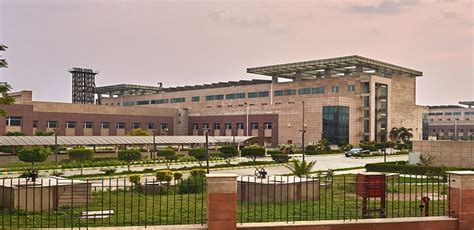 GIMS Greater Noida 2025-26: Fees, Cutoff, Courses, Admission