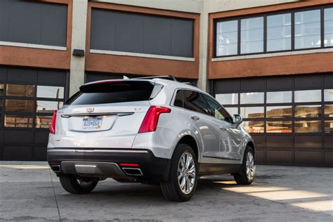 2020 Cadillac XT5 Gets New Satin Steel Metallic Color | GM Authority