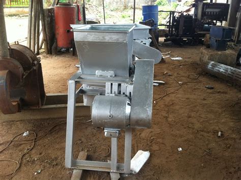 Obincowelds Construction Company Ltd.: DOUBLE GRATING CASSAVA MACHINE